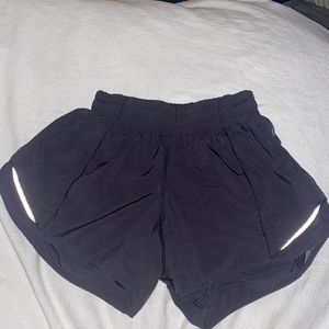 Lululemon(Hotty Hot)🖤🖤